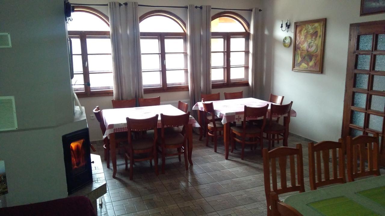 Guest House Alfa Daniel Balkanets  ภายนอก รูปภาพ